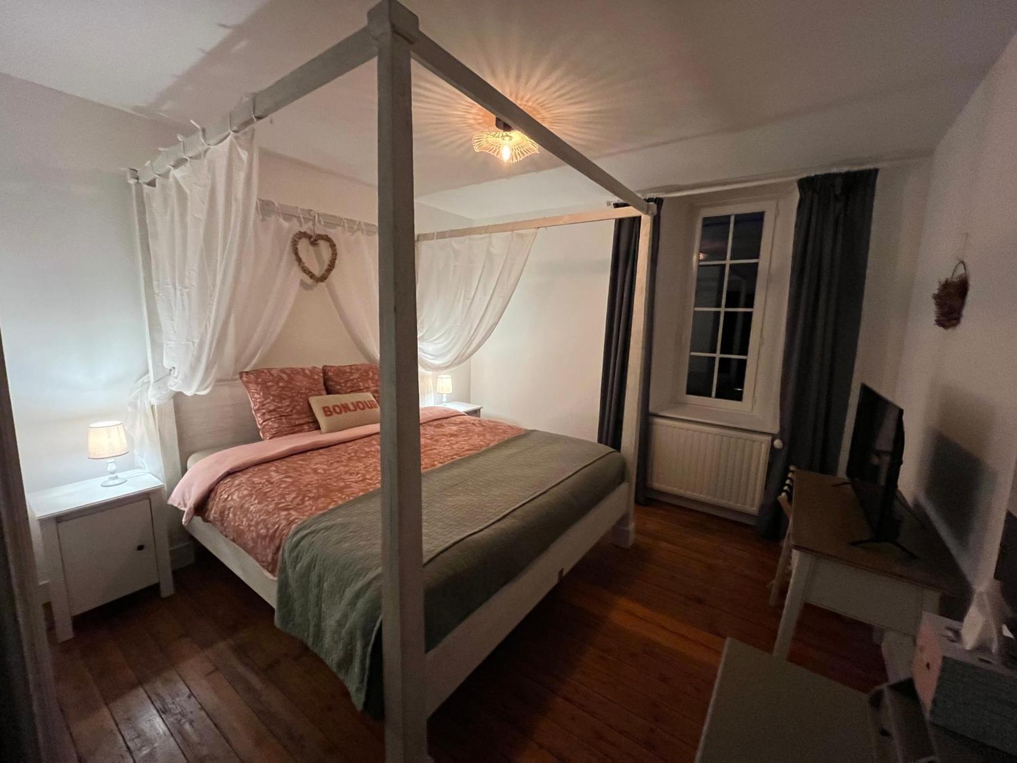 Osmanville Le Clos Du Bas Courtil Guesthouse B&B Omaha Beach מראה חיצוני תמונה